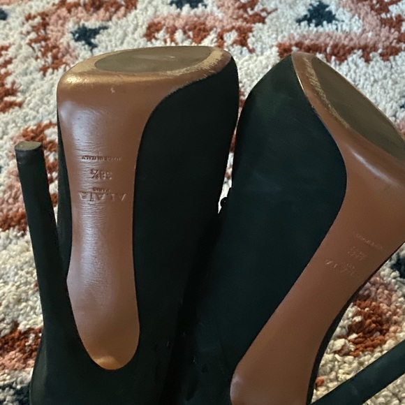 Alaia dark green suede stiletto booties - Picture 3 of 6
